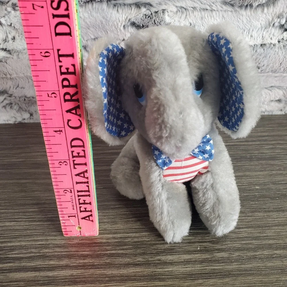 Vtg 1983 DAKIN Plush Elephant Patriotic 6